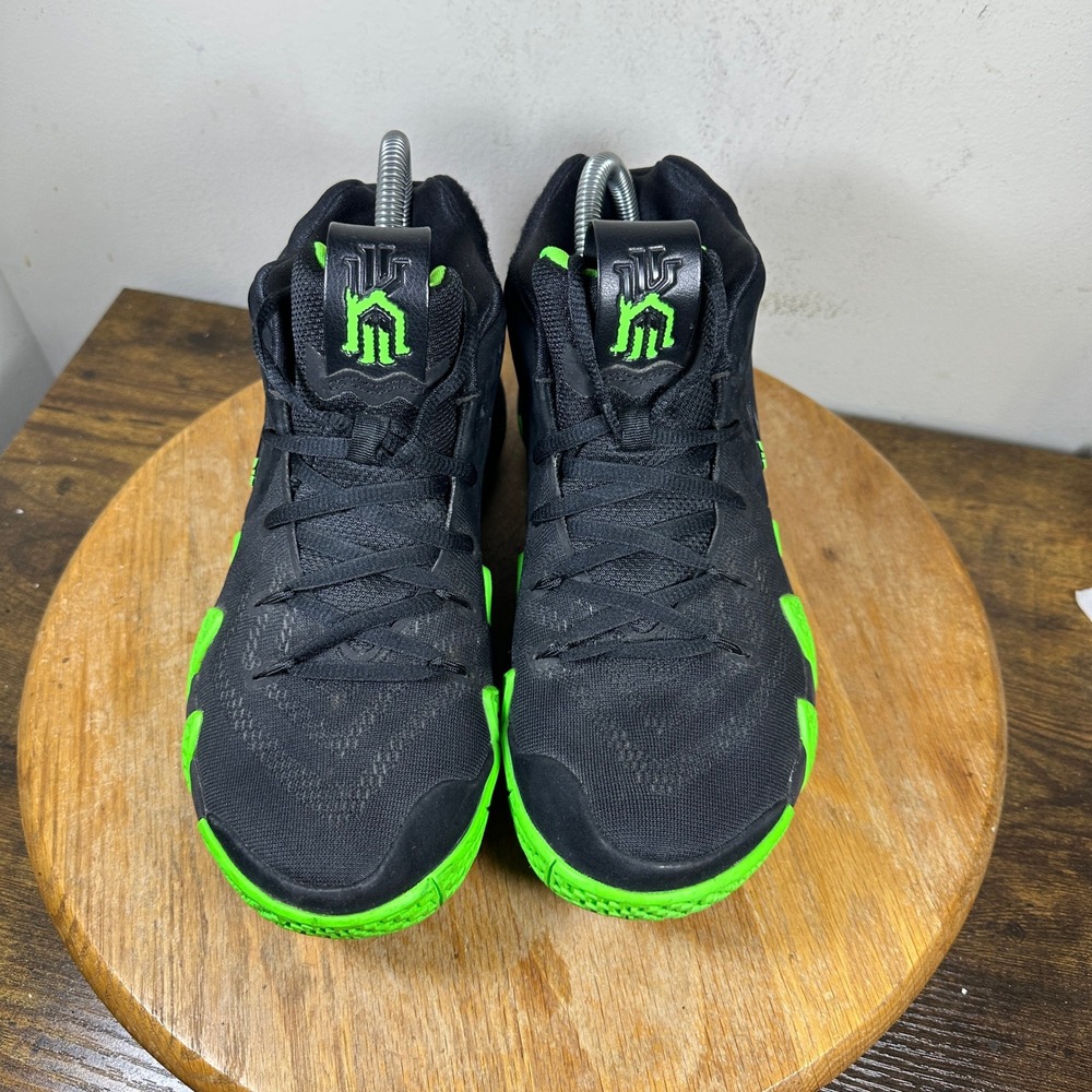 Nike Kyrie 4 Halloween Black Rage Green Basketball Shoes 943806-012 Mens 7.5 - Picture 2 of 8